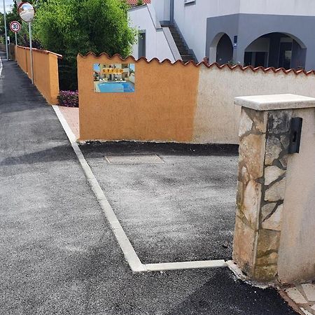 Apartmani Strigo Medulin Extérieur photo
