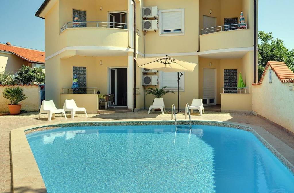 Apartmani Strigo Medulin Extérieur photo